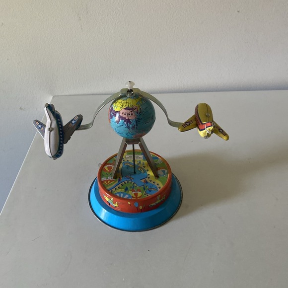 Universal Planes Other - Vintage Retro Wind-Up Tin Metal Toy Universal Planes Fly Around Globe